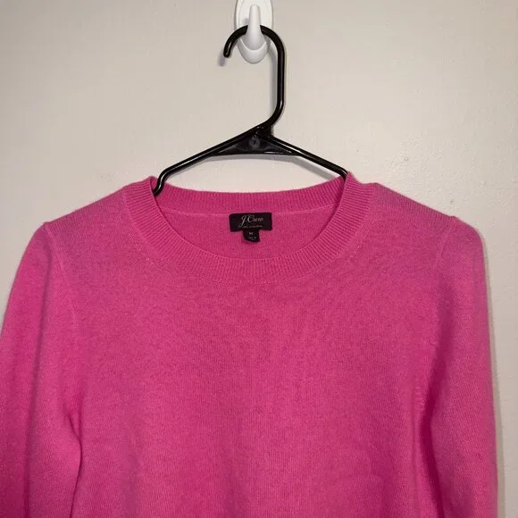 J.Crew Pink Crew Neck Cashmere Sweater Size M Classic Knit Pullover - Picture 3 of 7